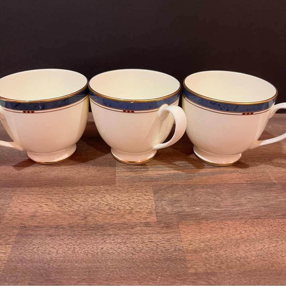 Pfaltzgraff Footed Cups in Hampton (3)